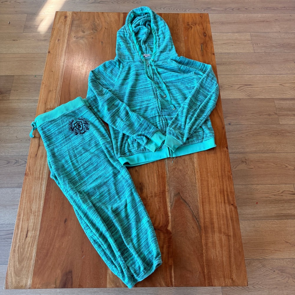 Juicy Couture Y2K Women's Teal/Black Space Dyed Velour Capri Set SIze M